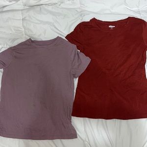 Woman’s Tupac T-shirt, a new day, and Old Navy both small shipped together